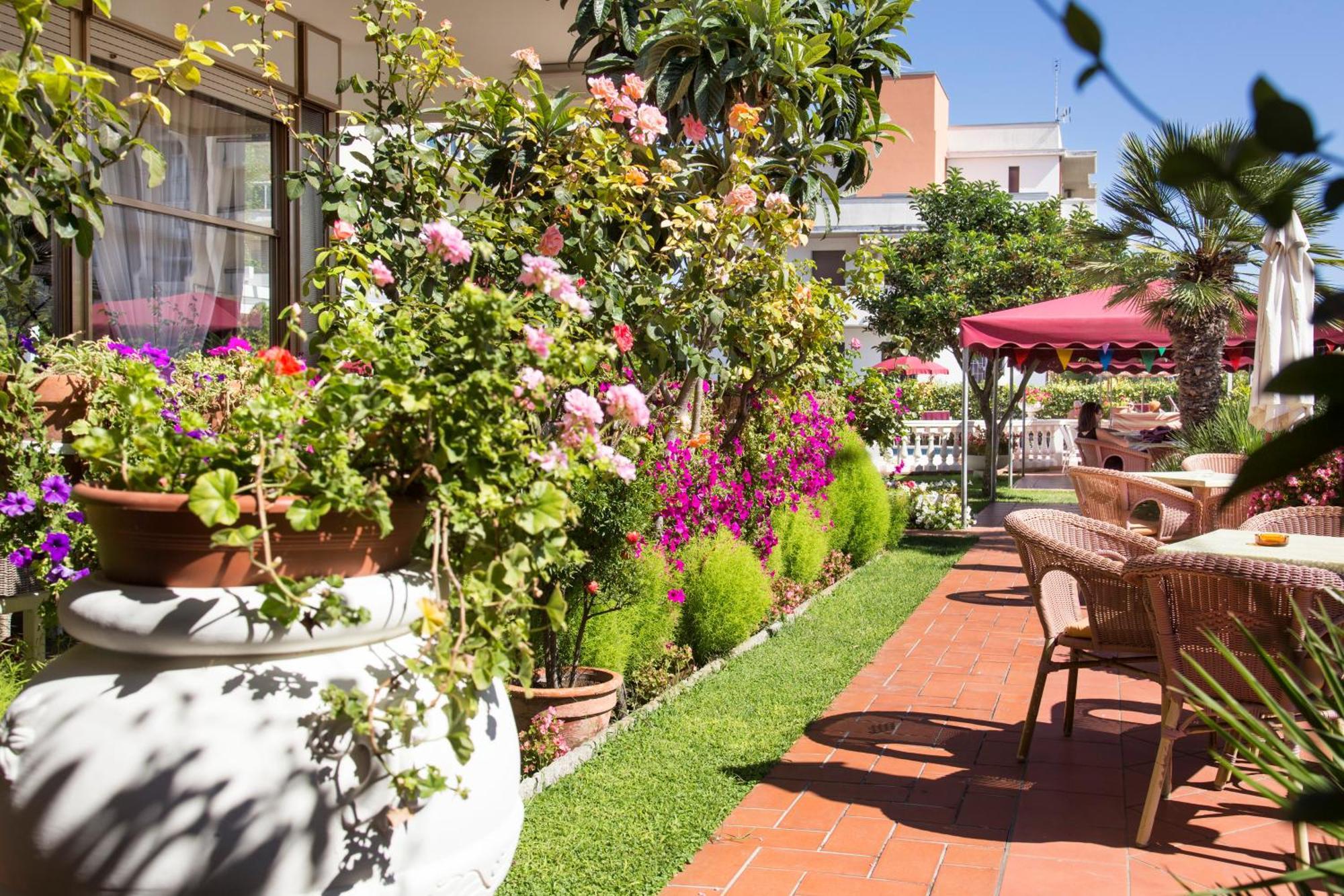 Hotel Apollo Rimini Eksteriør billede
